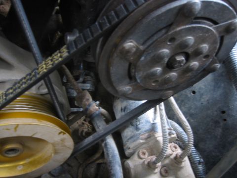 1995 Ford Bronco - very tight clearance for the belt if the belt isn't tight (like the first time i bolted everything together) it will rub the power steering…
