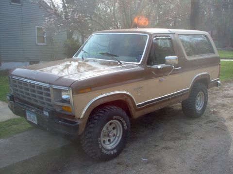 1986 Ford Bronco photo