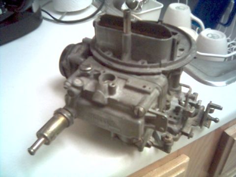 1972 Ford Ranchero - Holley 4643-3 replacement carb for Ford, note factory fuel inlet locaton