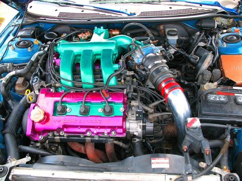 2006 Mazda 6 - The engine bay features a V6 DOHC 24-valve engine with custom painted intake manifold and valve cover.