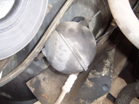 1997 Ford Ranger - This photo shows a coolant reservoir, not a 1997 Ford Ranger.