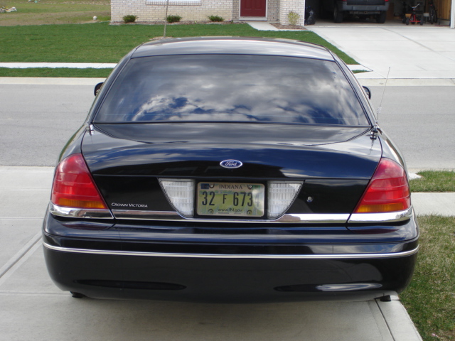 2001 Ford Crown Victoria