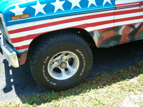 1985 Ford Bronco photo