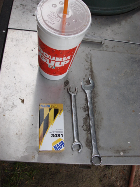 1983 Ford Bronco - This may seem too simple but this might help someone the 1993 chevy fuel system has a self bleed fuel system so when the key is off the fue…