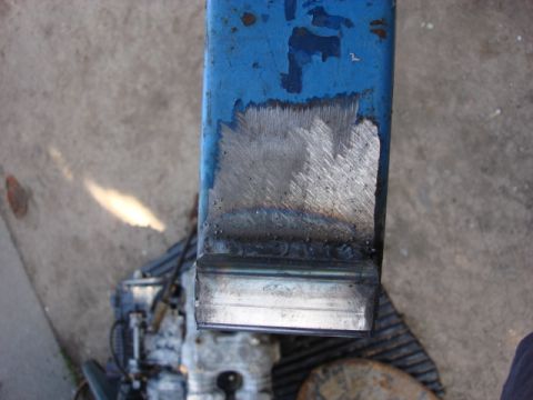 1983 Ford Bronco - here is the top view of the new hinge.