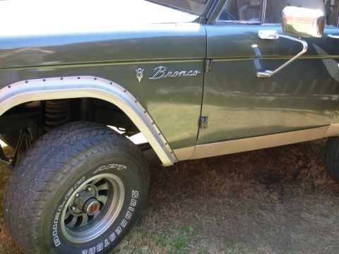 1975 Ford Bronco - No