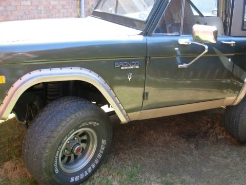 1975 Ford Bronco - No