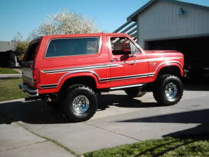 1986 Ford Bronco - right