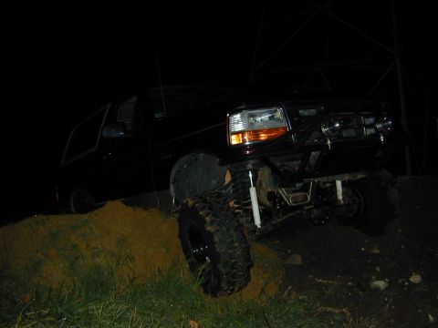1996 Ford Bronco - Stuck in a field at midnight