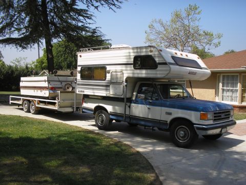 1989 Ford F-250 - in drive