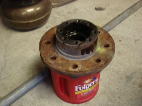 1986 Ford Bronco - hub removed
