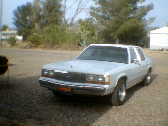 1989 Ford Crown Victoria LTD