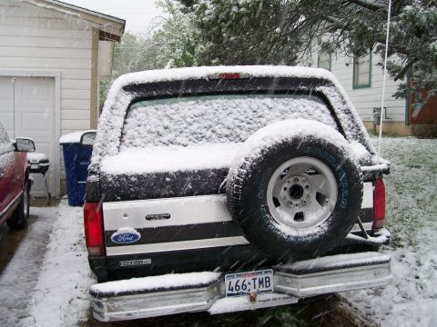 1995 Ford Bronco - Look it does snow in Central Texas