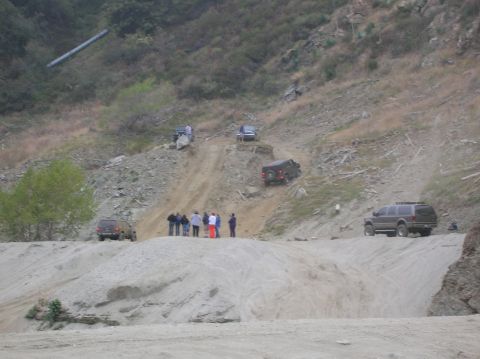 1985 Ford Bronco - H3 on same hill..also never made and heard a real large snap...think he took out a rear axle.