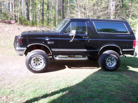 1989 Ford Bronco photo