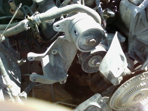 1986 Ford Bronco - Donor engine (89 Bronco with FI 302). Smog pump/alternator (removed) bracket and tensioner pulley.