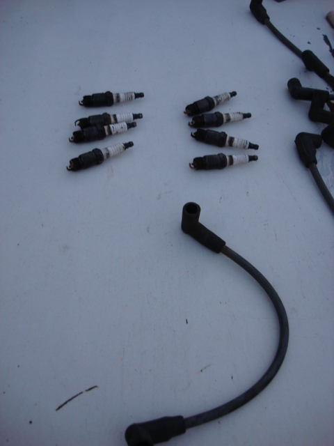 1983 Ford Bronco - here are the old plugs they were gapped at .050 way to big for the stock ignition system. the tach did not like to work below 1000 RPM and…