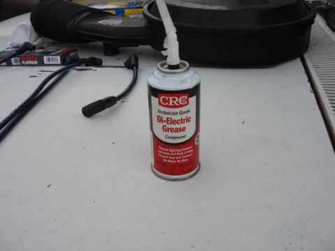 1983 Ford Bronco - i put a little Di-electric grease on the plug eands fr the cap and the plug end.