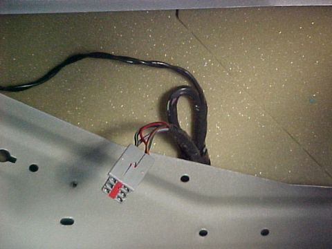 2001 Ford Crown Victoria - this is the connector in my trunk