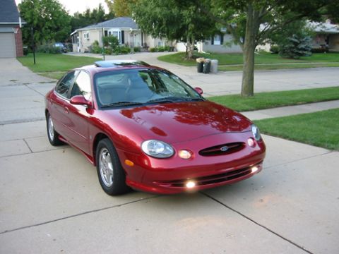 1998 Ford Taurus photo