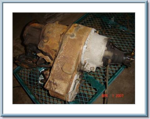 1978 Ford Bronco - Rusted NP203 transfer case shown on a green metal rack. The date APR 1 2007 is visible.