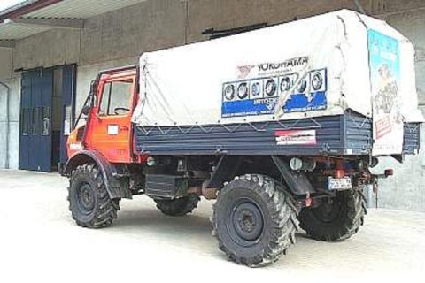 1991 Ford Bronco - This truck does not match the registry's claim of a 1991 Ford Bronco.