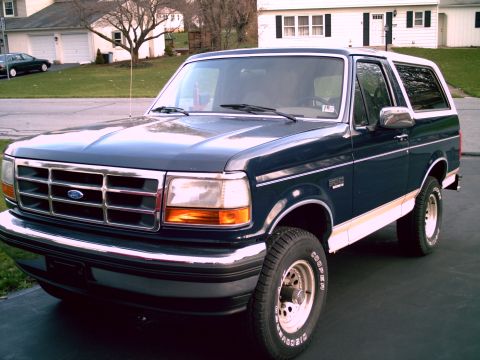 1993 Ford Bronco photo