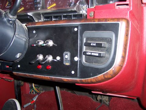 1991 Ford Bronco - Toggle switches . ... Check!