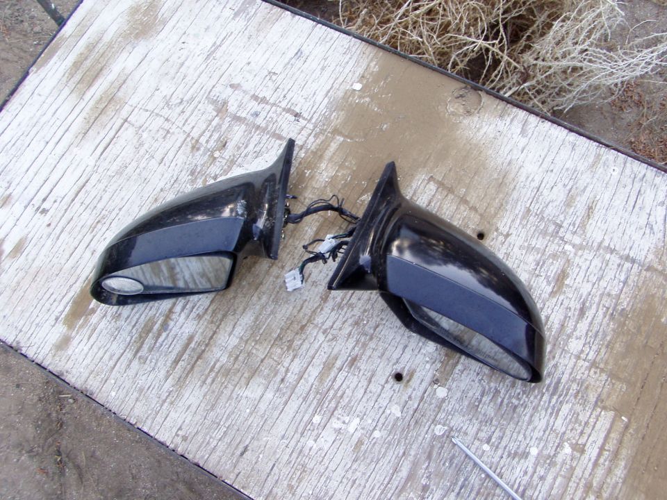 Black Side Mirrors 93 style