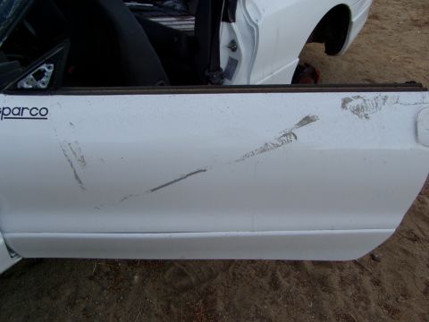 1993 Ford Probe - White door, doorlocks shaved, (some tape residue)
