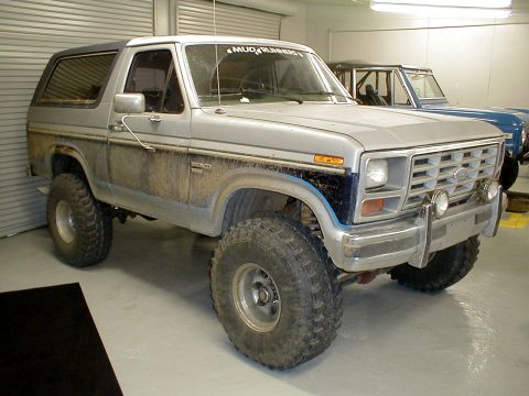 1985 Ford Bronco photo
