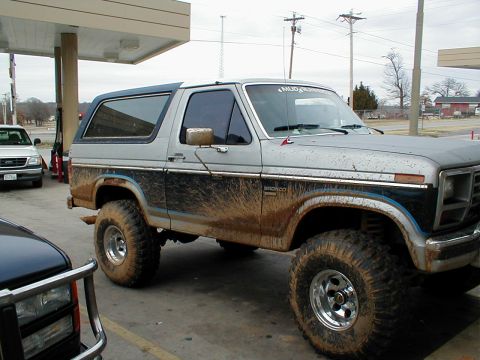 1985 Ford Bronco photo