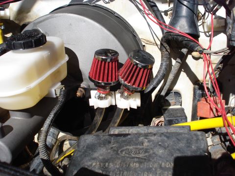 1996 Ford Bronco - The filters i put on the brether lines. One has the two differentials and the other has the transmission/transfer case.