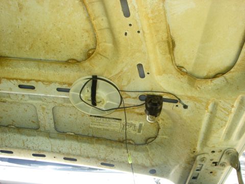 1996 Ford Bronco - got a spool light that was broke and this was my original set up.