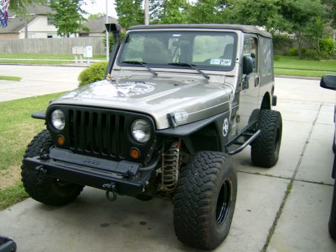 2004 Jeep Wrangler - new grille