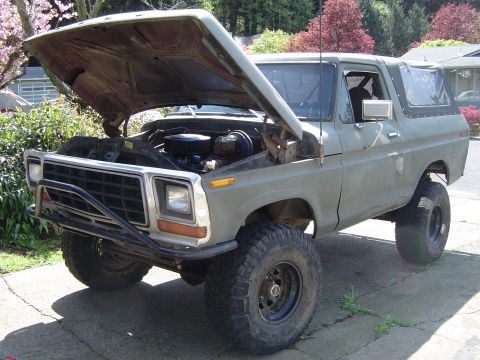 1978 Ford Bronco - Front with the hood up