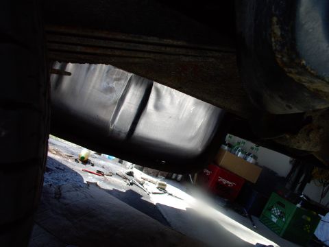 1986 Ford Bronco - All done. Six coats of clear urethane for protection. Hooked up the lines, stuck in the filler neck with it's drain back vent and even clip…