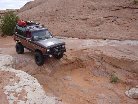 1986 Ford Bronco II “Clyde”