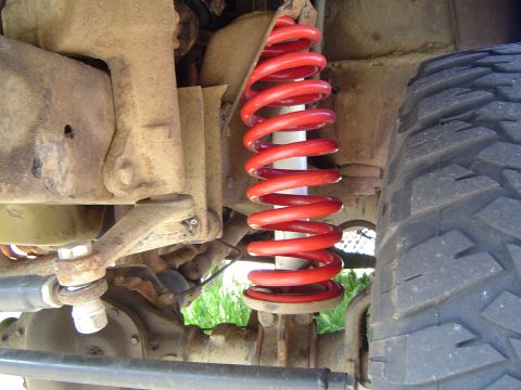 1978 Ford Bronco - At least the springs are clean when they went back on