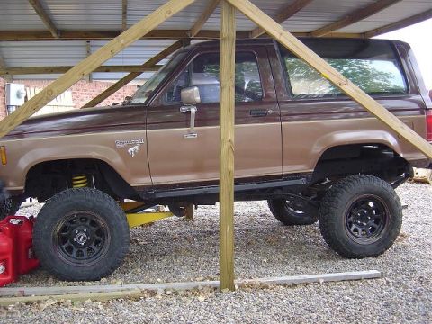 1986 Ford Bronco II “Clyde”
