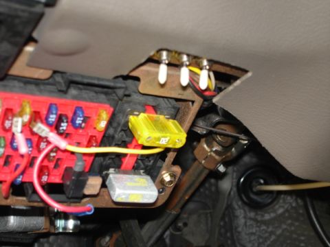 2001 Ford Crown Victoria photo