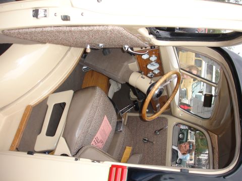 1993 Ford Taurus - Interior view of a vintage car, showing seats, dashboard, and steering wheel.
