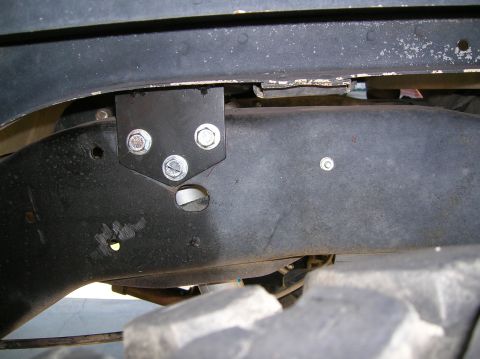 1985 Ford Bronco - mounting bracket on frame.