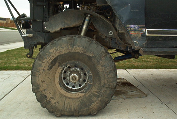 Superduty main with an F350 pack under it.