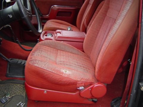 1989 Ford Bronco - Seats are looking pretty ratty now that it's '07