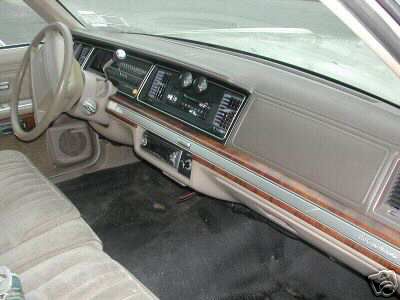 1990 Ford LTD Crown Victoria photo