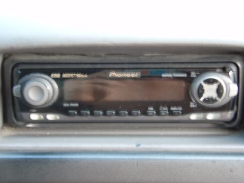 1995 Ford F-150 - STEREO DEH-P4350 PIONNER