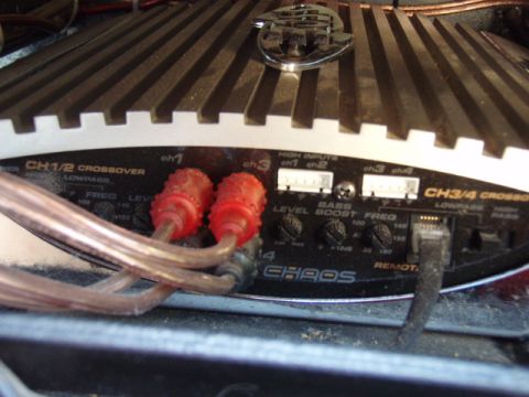 1995 Ford F-150 - AMPLIFIER BOSS CHAOS C600 800W 4CH IN ORDER TO MOVE THE SUBWOOFER