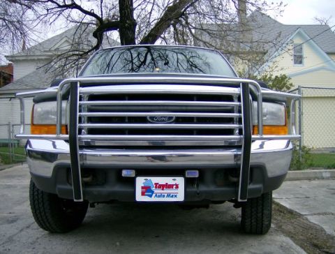 2000 Ford F-250 - Front view of a 2000 Ford F-250 pickup truck equipped with a chrome brush guard.