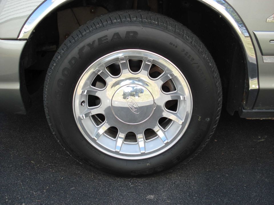 12 Spoke Polished Wheel